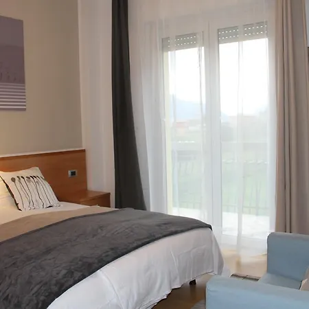 Vignola 3* Avio