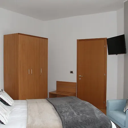 Guest house Vignola 3*